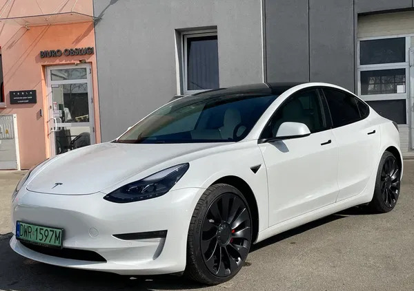 tesla Tesla Model 3 cena 182500 przebieg: 18850, rok produkcji 2021 z Wrocław